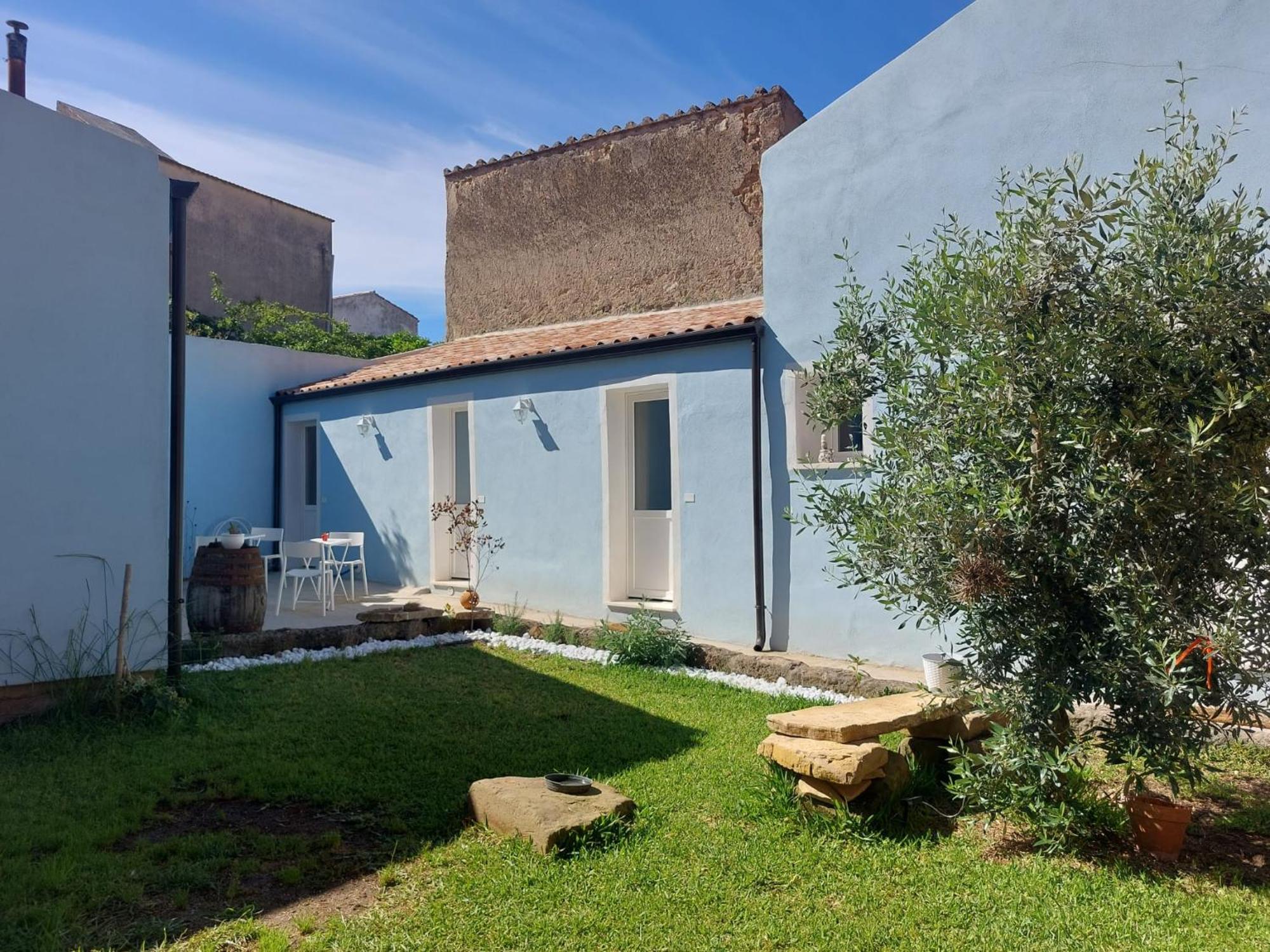 B&B Il Borgo Delle Emozioni Dolianova Dış mekan fotoğraf